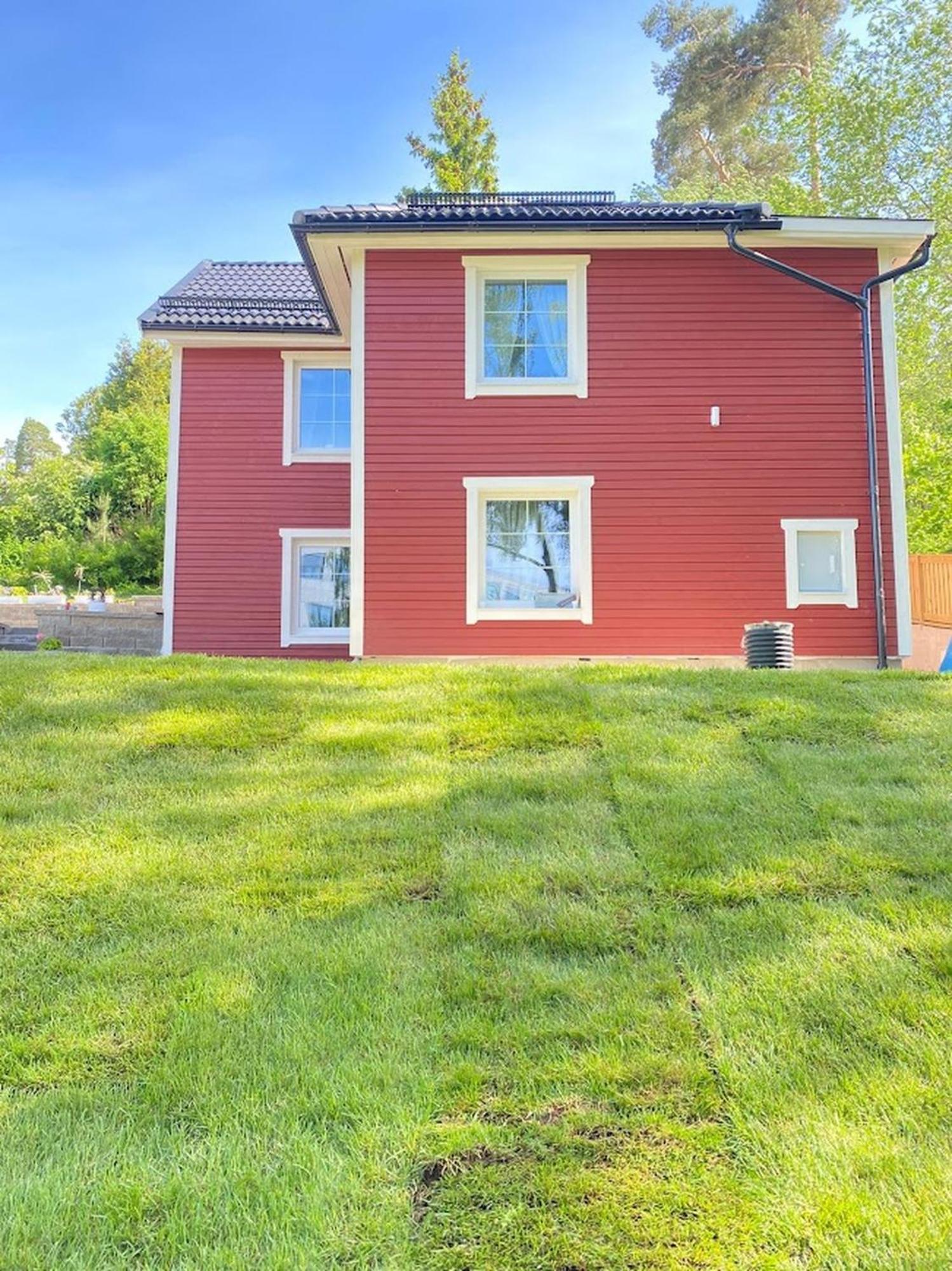 Charming Apartment In A Red House In Sztokholm Zewnętrze zdjęcie